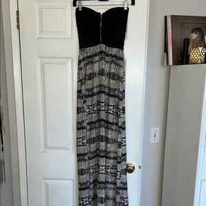 Windsor Black and White Strapless Sundress for Night Out